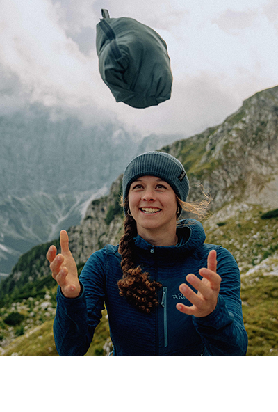 #패커블 자켓: 기온 변화에 대응하는 아우터